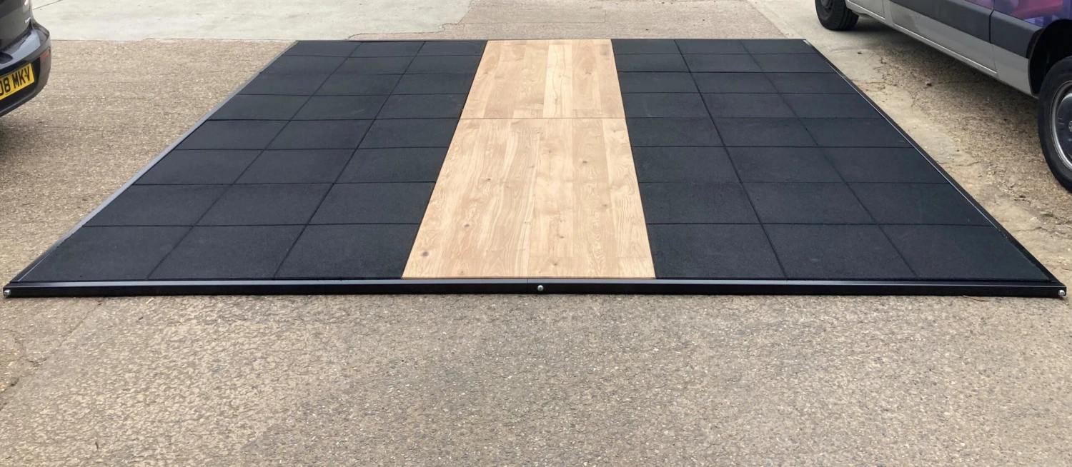 PULLUM PRO COMPETITION LIFTING PLATFORM 3 PULLUM PRO COMPETITION LIFTING PLATFORM