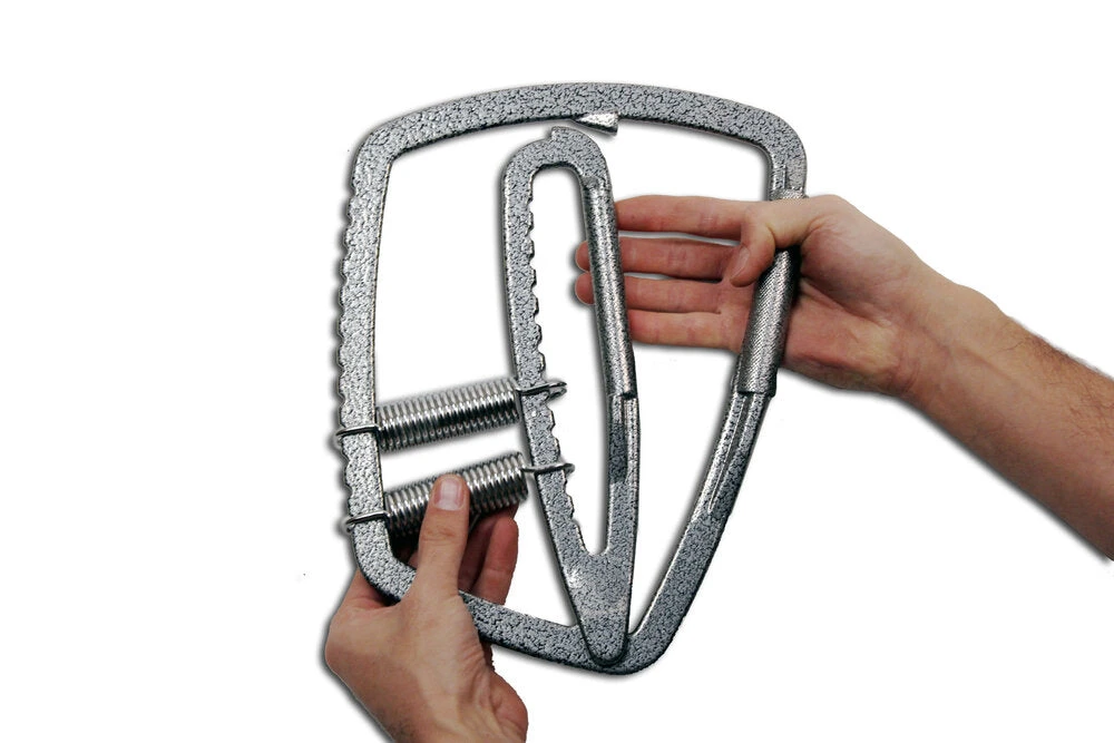 Iron Woody - The Woody Gripper 7 Iron Woody - The Woody Gripper - Image 5